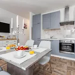 Apartamento Edi Premium Grey Funtana