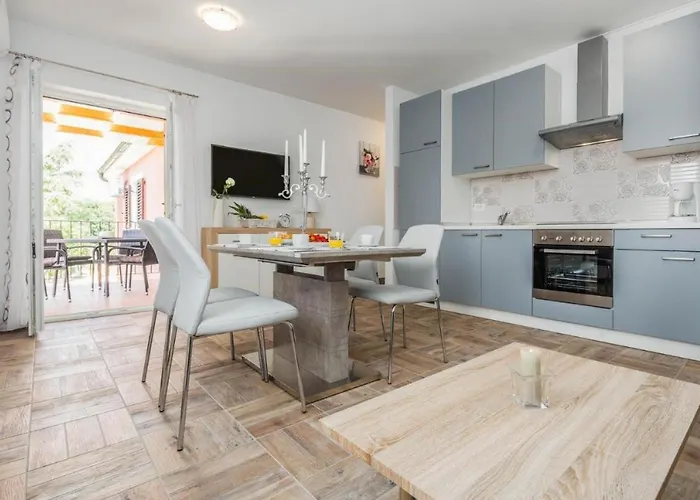 Edi Premium Grey Apartment *