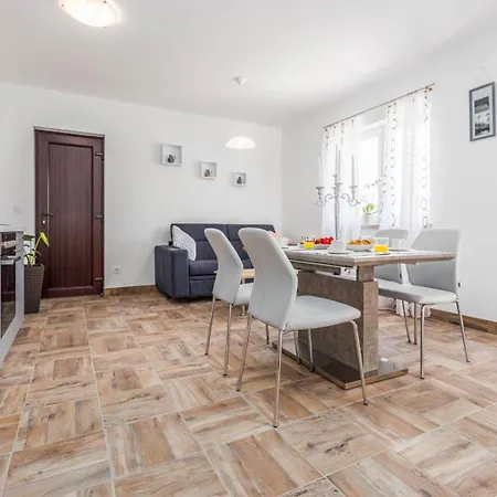 Edi Premium Grey Apartment *