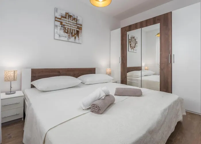 Edi Premium Grey Apartamento Funtana